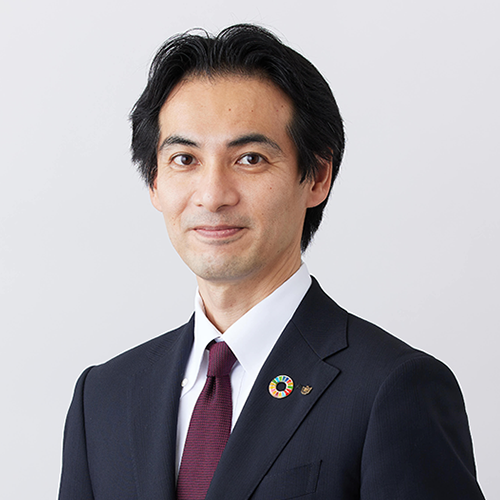 執行役員(企画副担当 兼 法務担当 兼 金融経済教育担当)阿部 東洋